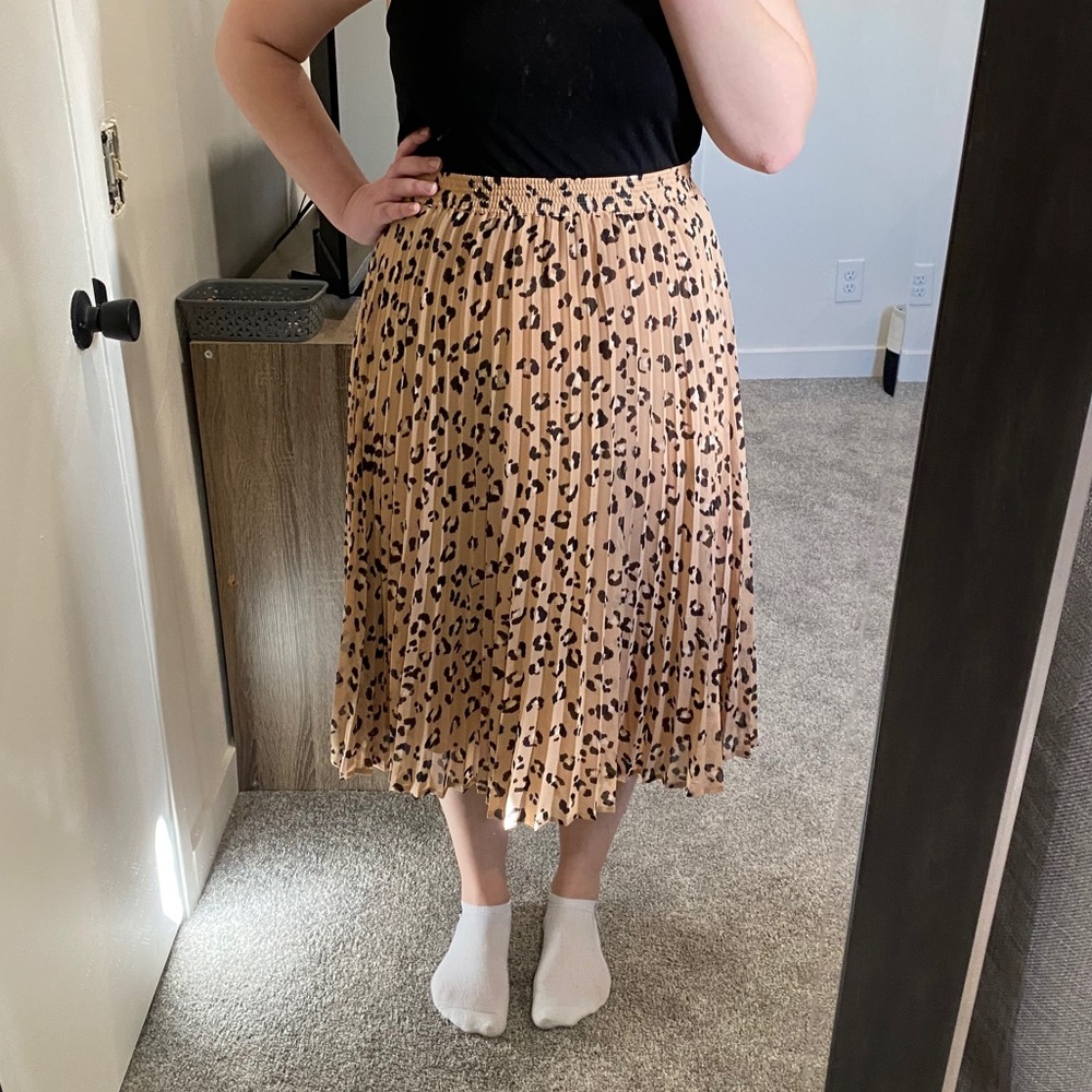 Pleated Animal Print Skirt